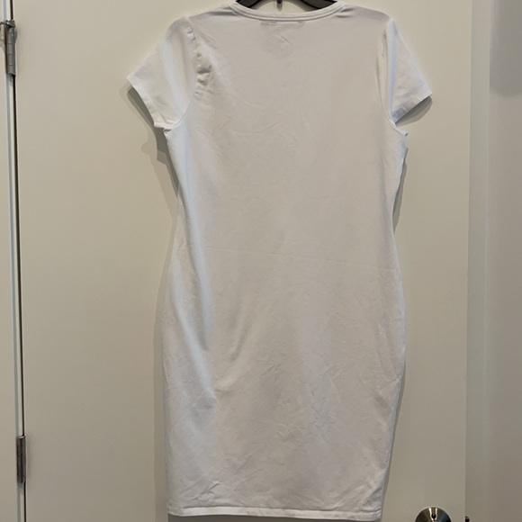 Cute White Dress⚪️ - Picture 5 of 6